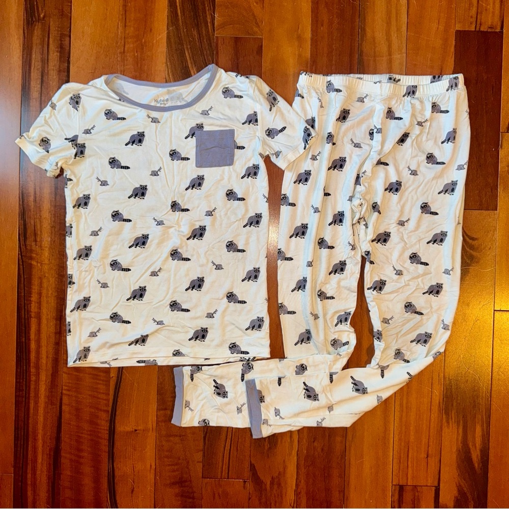 Kyte BABY Raccoon SS pajamas with pants
